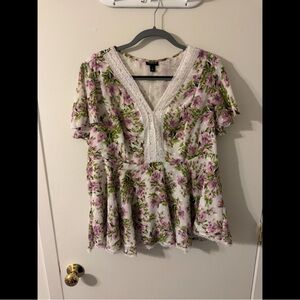 Torrid White Peplum Floral Blouse with V-Neck and Flutter Sleeves